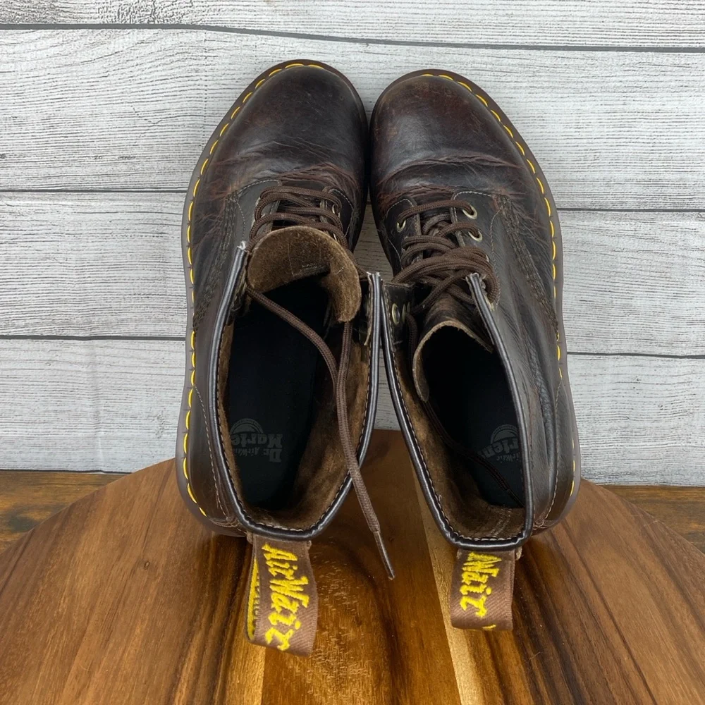 Dr Martens The Original 11822 Dark Brown Leather Crazy Horse Lace Up Boot Men 10
